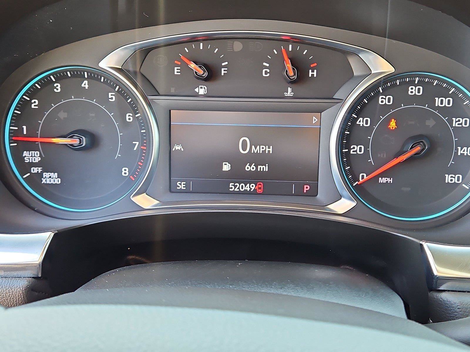 Used 2023 Chevrolet Traverse LT FWD image 25