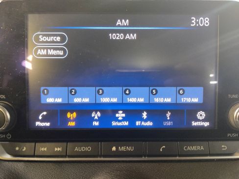 Used 2020 Nissan Sentra SV FWD image 25