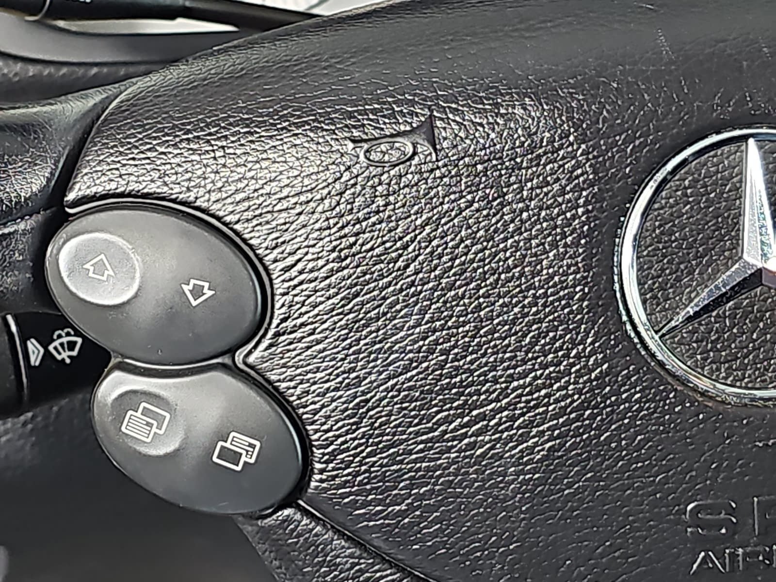 Used 2007 Mercedes-Benz E 350 Sedan image 14