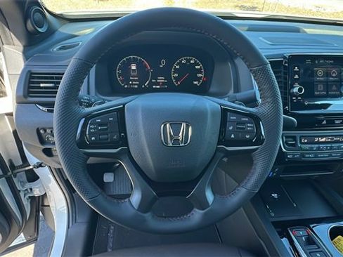 New 2025 Honda Ridgeline Black Edition image 26