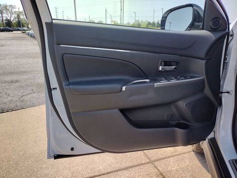 New 2026 Mitsubishi Outlander Sport SE AWD/4WD image 25