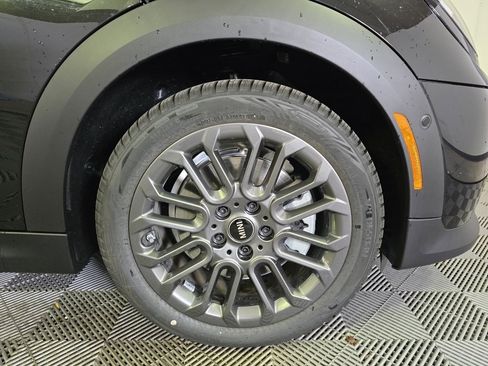 New 2026 MINI Cooper S image 3