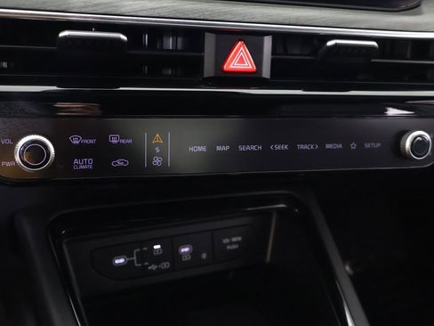 Used 2025 Kia K5 EX image 53