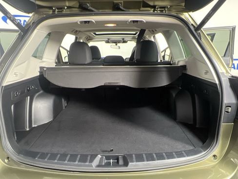 Used 2024 Subaru Forester Premium AWD/4WD image 25