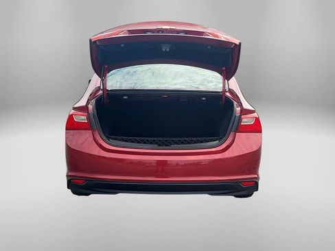 Used 2017 Chevrolet Malibu LT FWD image 32