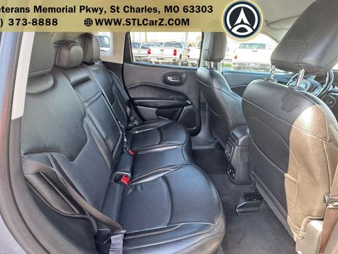 Used 2020 Jeep Compass Limited image 17