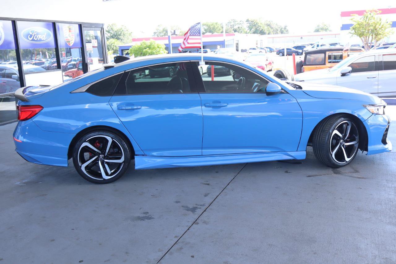 Used 2019 Honda Accord Sport image 4