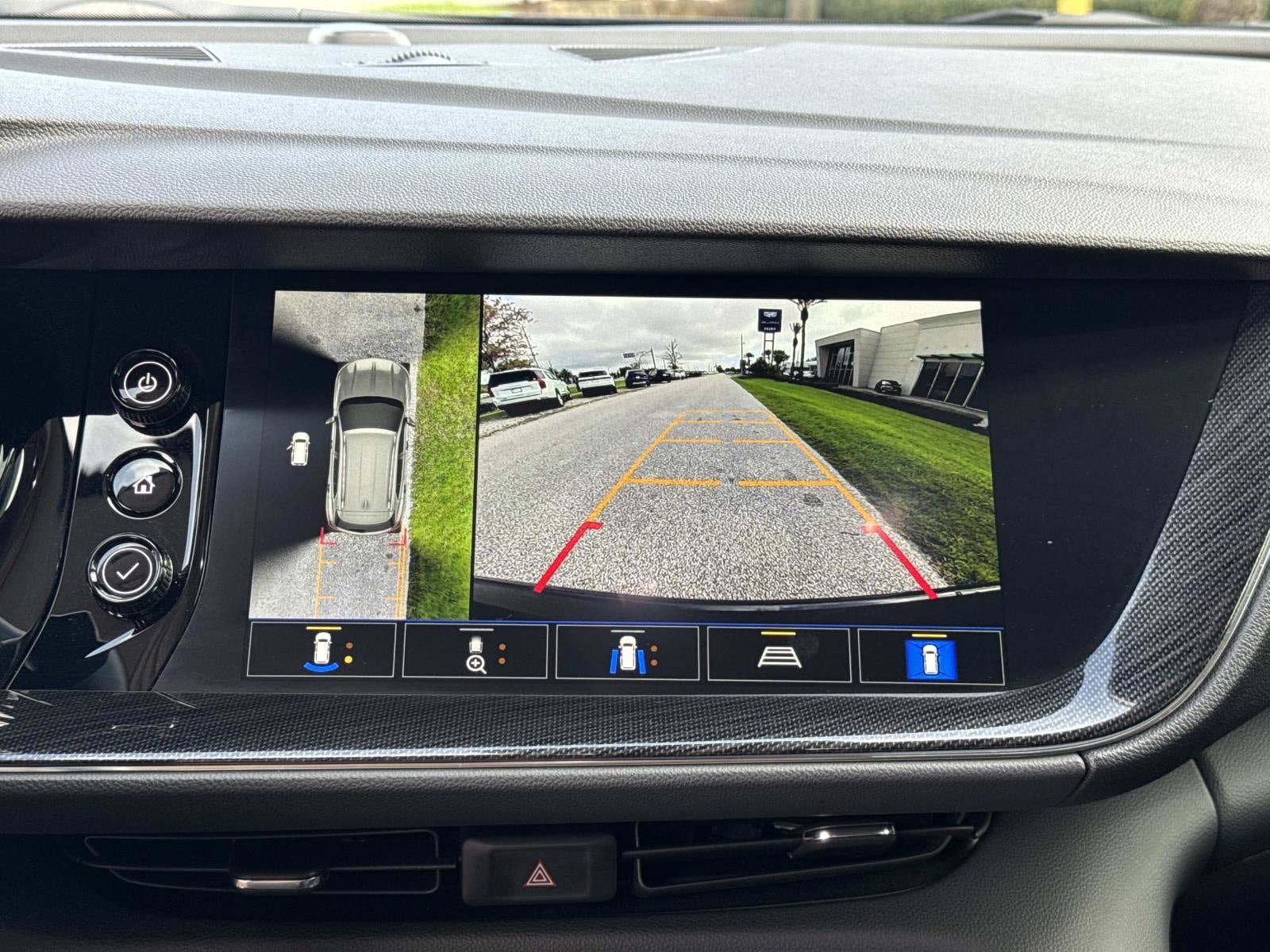 Used 2022 Buick Envision Essence w/ Technology Package I FWD image 20