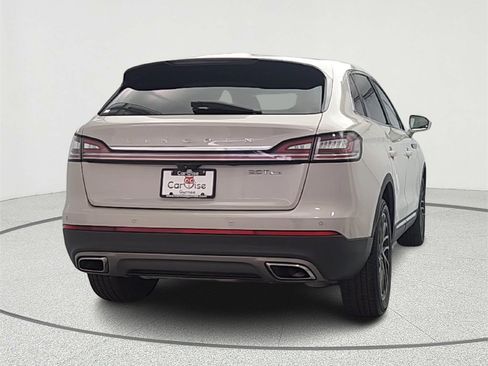 Used 2019 Lincoln Nautilus Reserve image 7