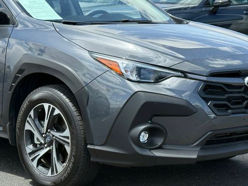 Used 2024 Subaru Crosstrek 2.0i Premium AWD/4WD image 2