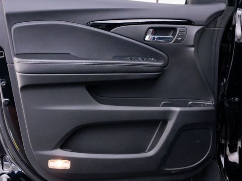 Certified 2021 Honda Passport Touring image 14