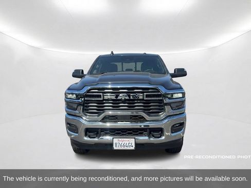 Used 2026 RAM 2500 Big Horn AWD/4WD image 2