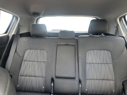 Used 2019 Kia Sportage LX FWD image 13