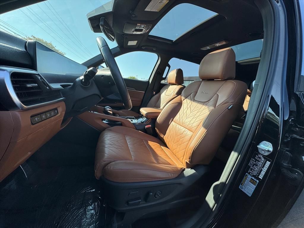 Certified 2024 Kia Telluride SX X-Line AWD/4WD image 17