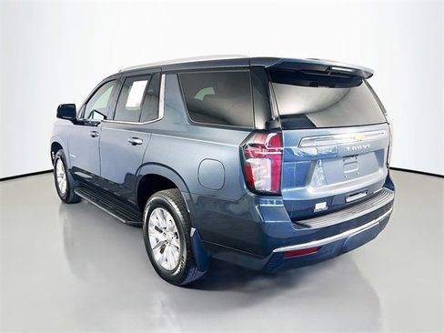 Used 2021 Chevrolet Tahoe Premier w/ Premium Package image 5