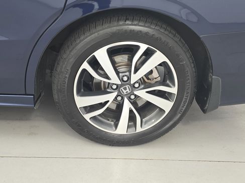 Certified 2023 Honda Odyssey Touring image 35