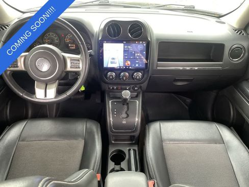 Used 2014 Jeep Patriot Latitude w/ Freedom Edition Package FWD image 22