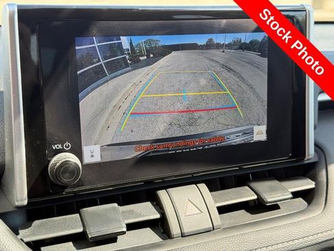 Used 2024 Toyota RAV4 XLE w/ Convenience Package AWD/4WD image 20