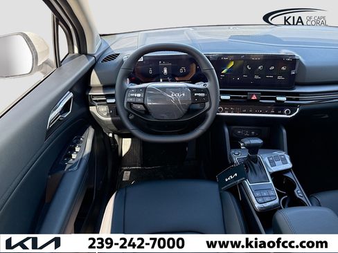 New 2026 Kia Sportage EX image 17