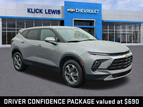 Used 2023 Chevrolet Blazer LT w/ Driver Confidence Package image 1