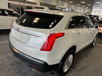 Used 2017 Cadillac XT5 FWD