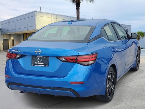 Used 2025 Nissan Sentra SV FWD image 6