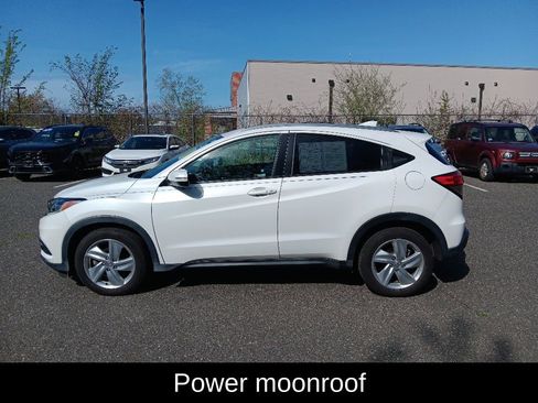 Used 2019 Honda HR-V EX image 2