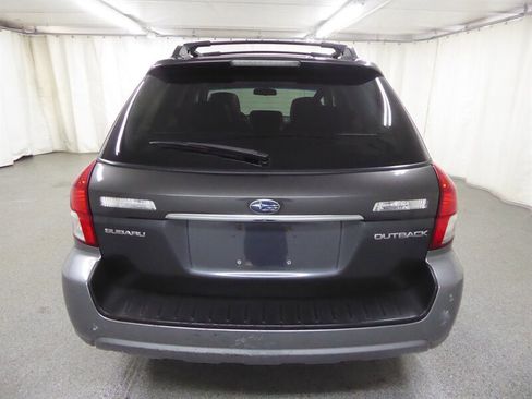 Used 2009 Subaru Outback 2.5i Limited image 6