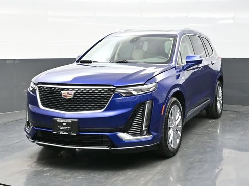 New 2025 Cadillac XT6 Premium Luxury w/ LPO, Floor Liner Package image 2