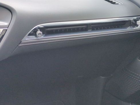 Certified 2024 Cadillac Lyriq Tech RWD image 29