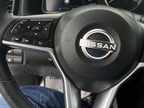 Used 2024 Nissan Leaf SV Plus FWD image 14