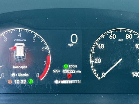 Used 2025 Honda Pilot EX-L image 12