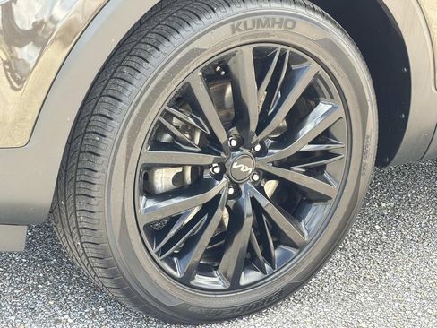 Used 2022 Kia Telluride SX FWD image 9