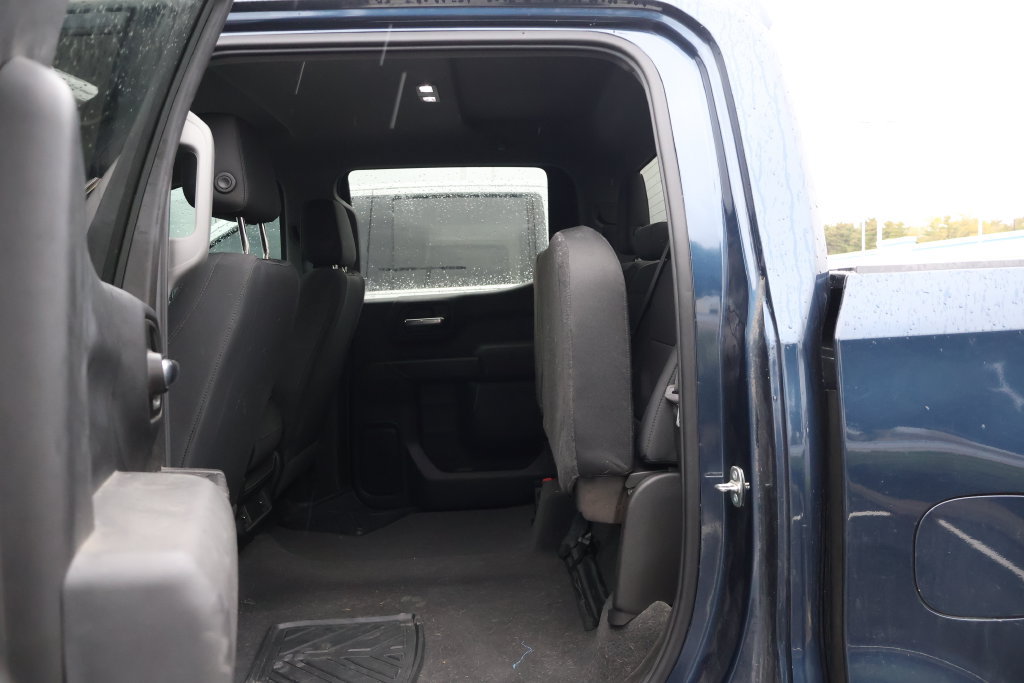 Used 2020 Chevrolet Silverado 1500 Custom Trail Boss w/ Custom Convenience Package AWD/4WD image 31