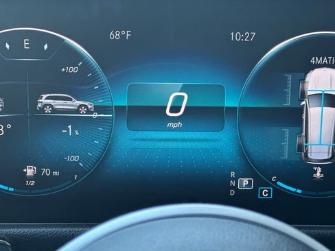 Used 2020 Mercedes-Benz GLB 250 4MATIC image 27