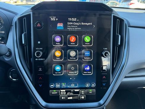 New 2025 Subaru Crosstrek 2.5i Limited w/ Crosstrek Mirror Package image 3