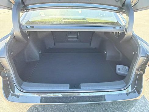 New 2026 Lexus ES 350e w/ Convenience Package FWD image 12