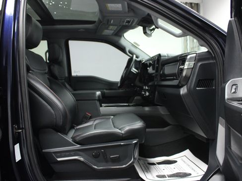 Used 2024 Ford F250 Lariat w/ Lariat Ultimate Package AWD/4WD image 16