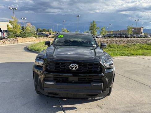 Used 2026 Toyota 4Runner TRD Off-Road Premium AWD/4WD image 2