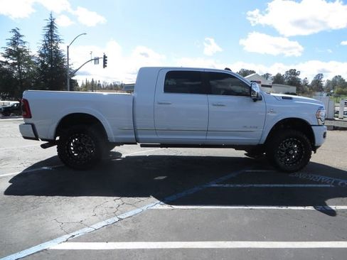 Used 2023 RAM 3500 Limited image 6