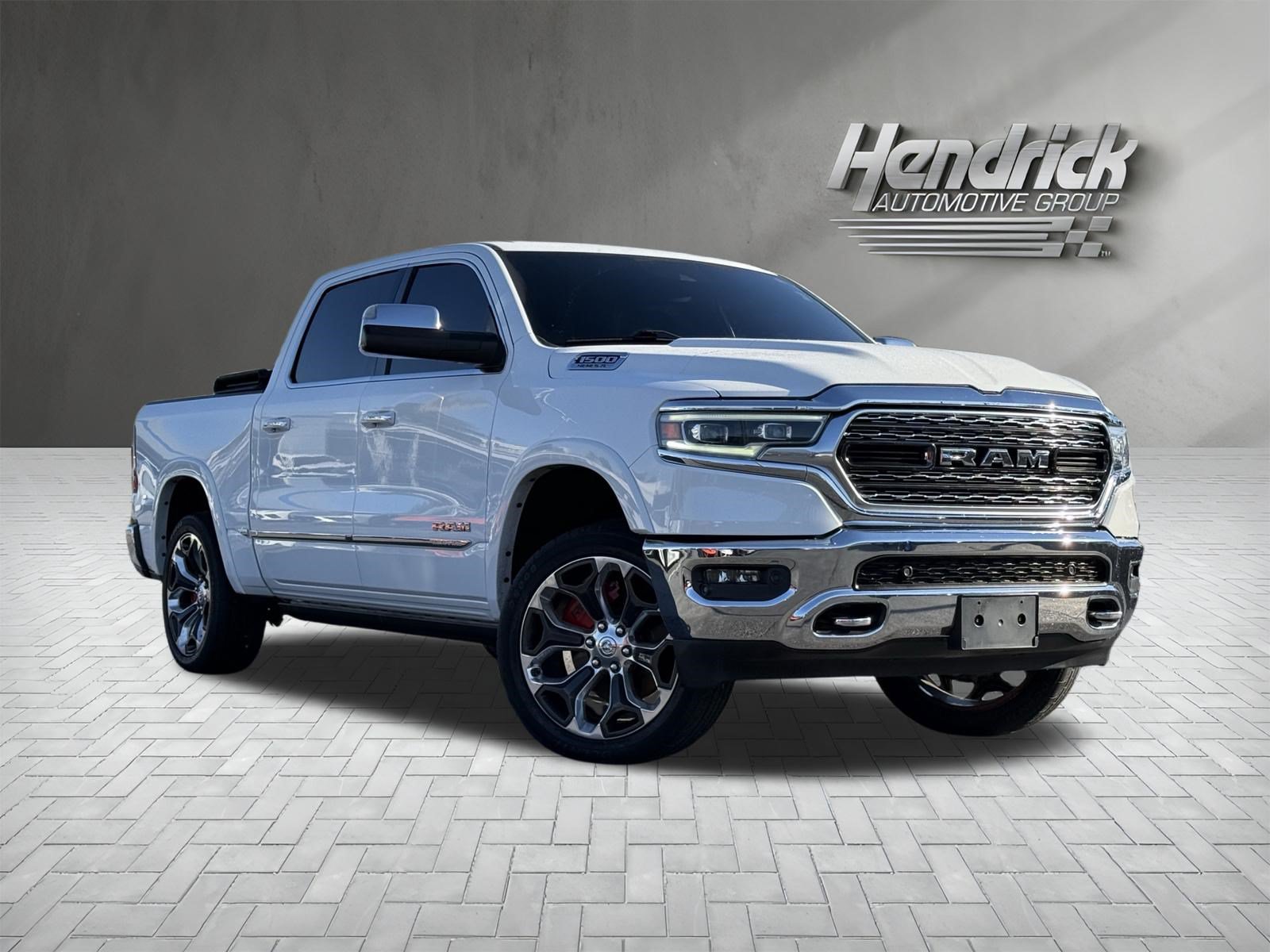 Used 2020 RAM 1500 Limited AWD/4WD image 2