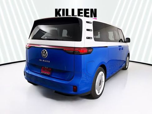 New 2025 Volkswagen ID. Buzz 1st Edition image 7