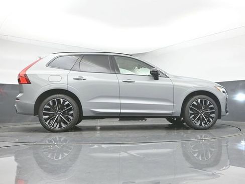 New 2026 Volvo XC60 T8 Ultra w/ Protection Package Premier image 44