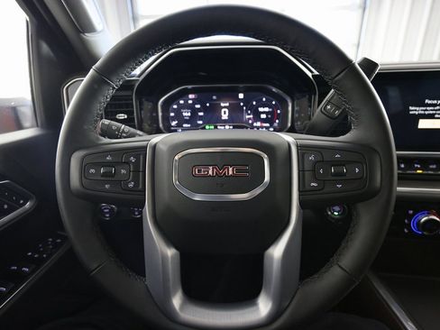 Used 2025 GMC Sierra 2500 SLT w/ SLT Premium Package image 22