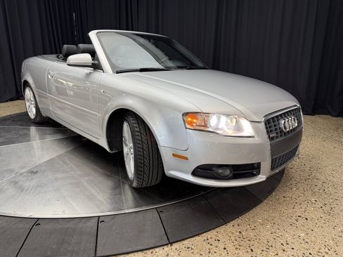 Used 2009 Audi A4 2.0T AWD/4WD image 6