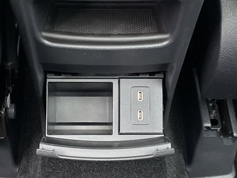 New 2026 Mercedes-Benz GLB 35 AMG 4MATIC image 37