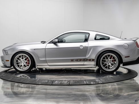 Used 2012 Ford Mustang Shelby GT500 w/ SVT Performance Pkg RWD image 8