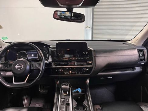 Used 2022 Nissan Pathfinder SL w/ SL Premium Package image 20