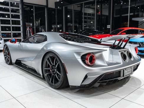 Used 2019 Ford GT image 46