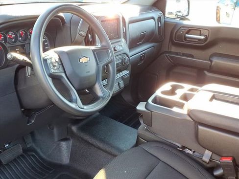 Used 2024 Chevrolet Silverado 1500 W/T w/ WT Fleet Convenience Package image 6